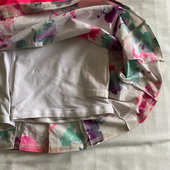 Lululemon Bright Floral Tennis Skirt - Picture 2 of 4